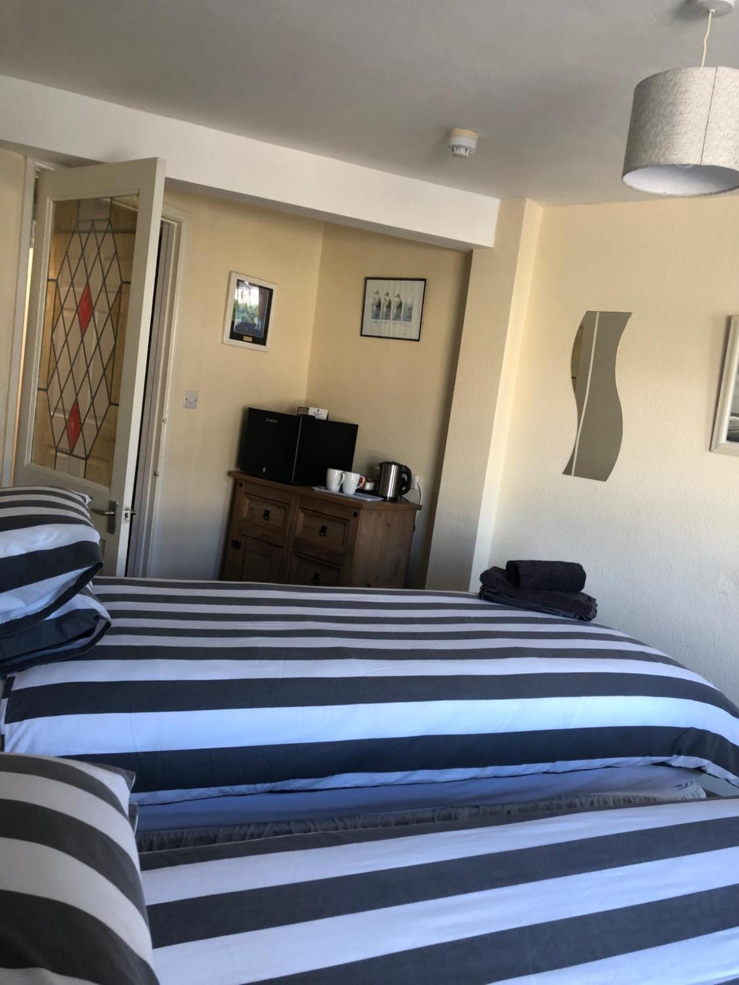 Channel View Guest House Stoke Fleming Exterior foto